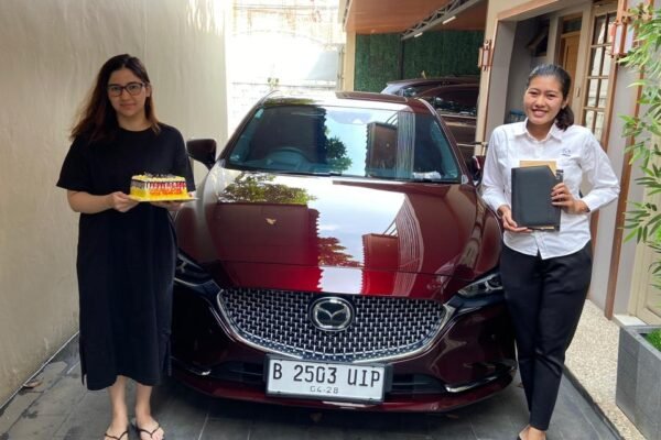 Customer Mazda