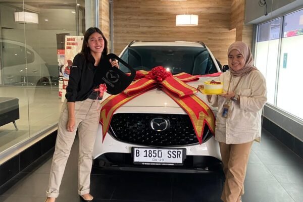 Customer Mazda